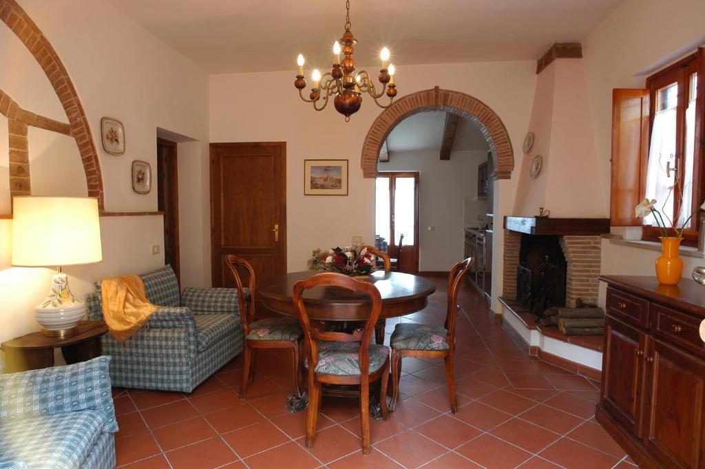 La Valle Appartamenti Per Vacanze Montaione Room photo