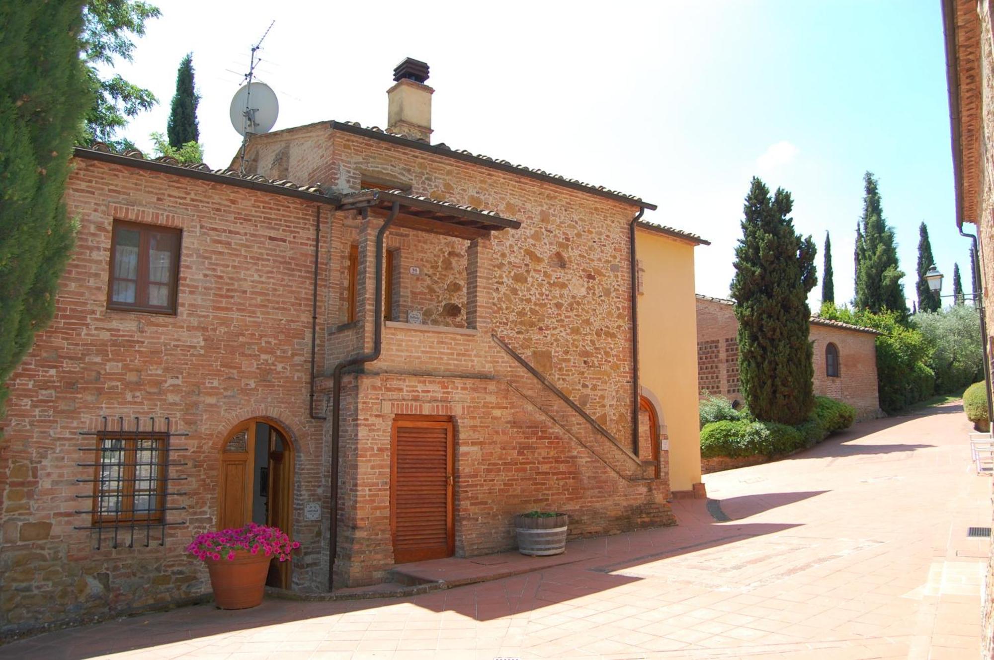 La Valle Appartamenti Per Vacanze Montaione Exterior photo
